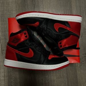 AJ1 Women’s “Satin Breds”